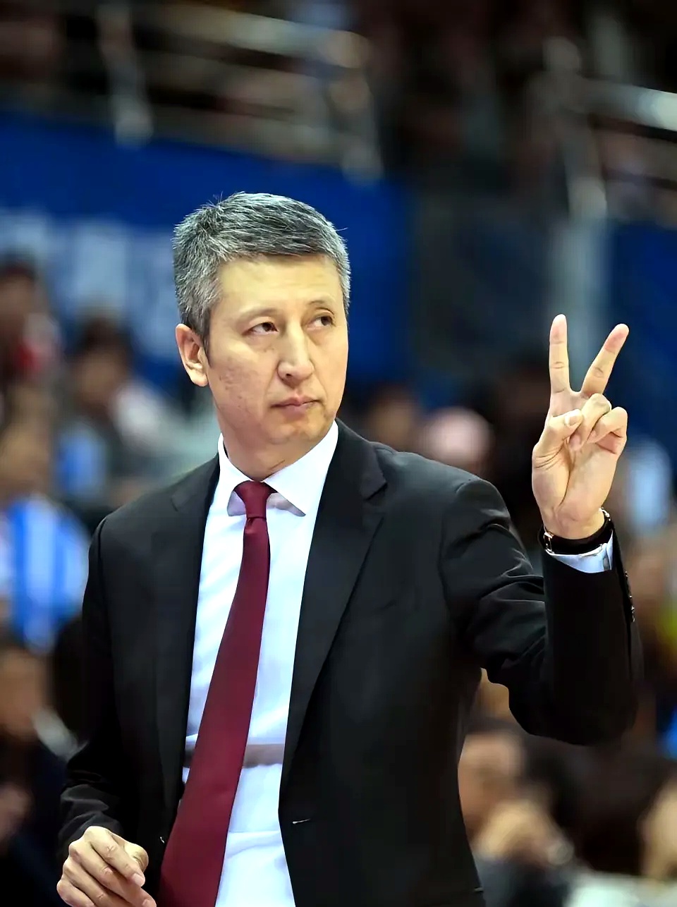 开云入口平台 -包含今夜体能课后，曼城调整名单备战CBA常规赛，目标明确，临场指挥获称赞的词条